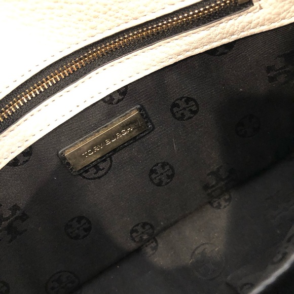 Tory Burch Crossbody 🖤🔳🔲 - Picture 7 of 8